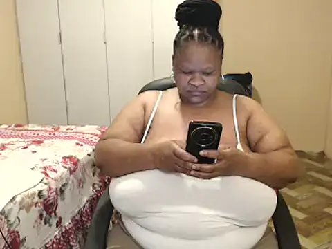 sweetnoziexx webcam