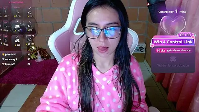 maggie_fox3 (F young) - SHOW CUM