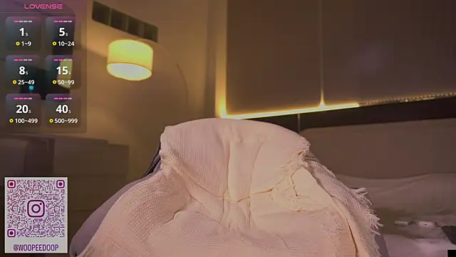 poorpornactor webcam