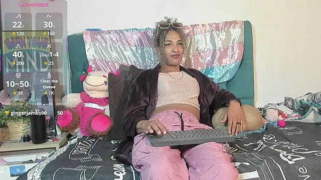 StefanyMiler webcam