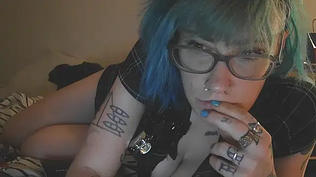 Emily0903 webcam