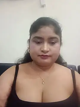 hornyriyanka webcam