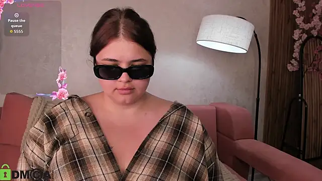 Annet_Nel1son webcam