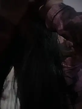 ariella_lovee webcam