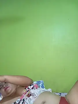 hotpussyxxx33x webcam