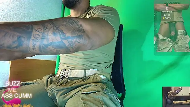 hot_black3 webcam
