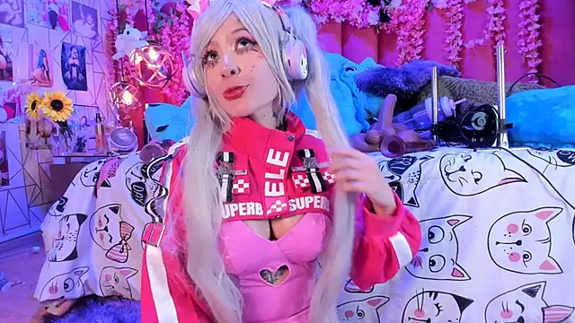 Alicebenett webcam