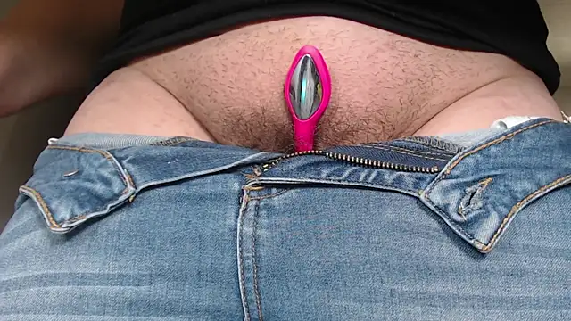 EmmyMessyX webcam