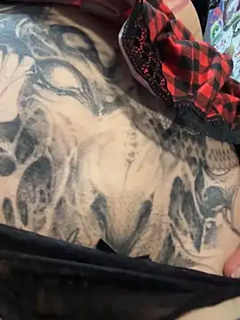 Selena_Rouge1