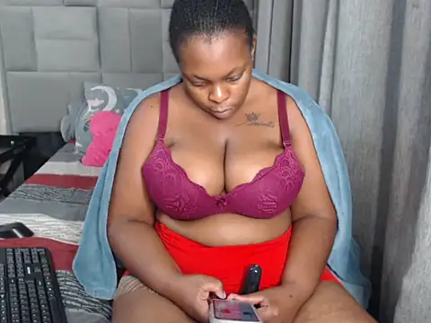 wifey_amanda - Wifey_Amanda's free webcam - UK Sex Cams