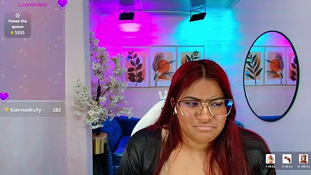 Charlotte_stoone webcam