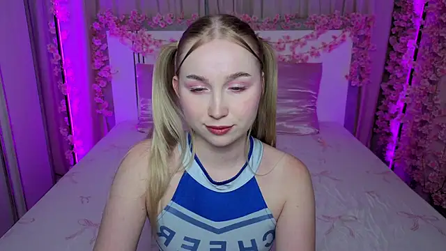 LilyStarlight webcam