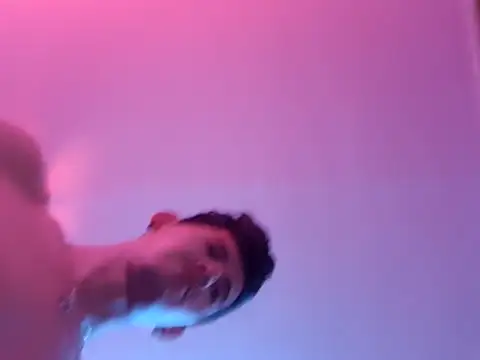 cheekyboyx webcam