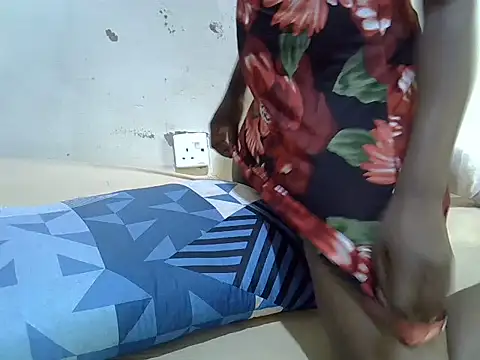 Dottie-west-23 webcam