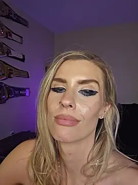 ellieconradxo webcam