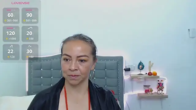 LiaDumond webcam