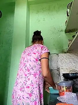 Sexy-Kajal2 webcam