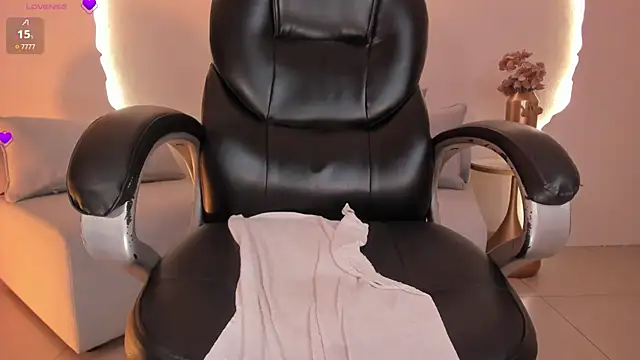 SophieHouston_ webcam