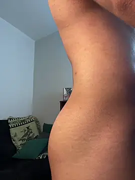 AlekBlake_ webcam