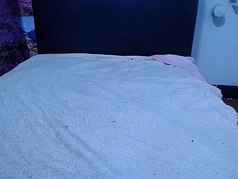 Biigg_xxx webcam