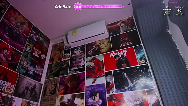 AliceMadnes webcam