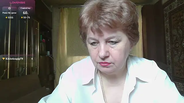 Casey_peach webcam