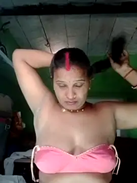 Shivani09900 webcam