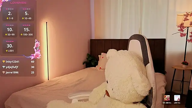 EvaHamilton webcam