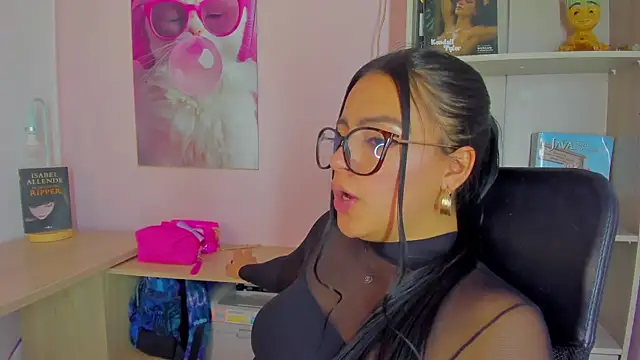 Hilaryportman149 webcam