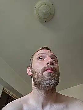 MrHot20cm live cam on StripChat