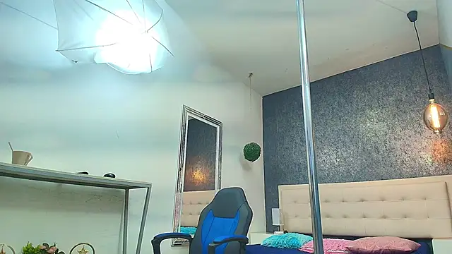 jeremy_delrey live cam on StripChat