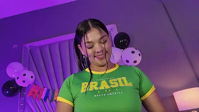 HatsaJones live cam on StripChat