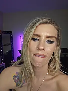 ellieconradxo