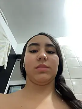 julieta_rosee webcam