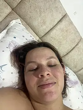 miacarrot webcam