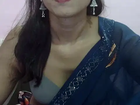 Laila_Cute webcam