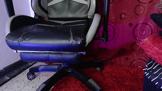 charlotte_brawn webcam