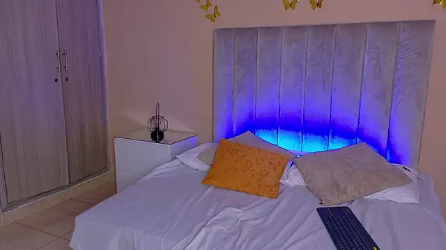 Derek_Sinn webcam
