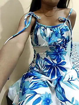 Shanaya_001 webcam