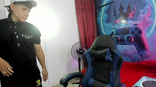 tiger_hot webcam