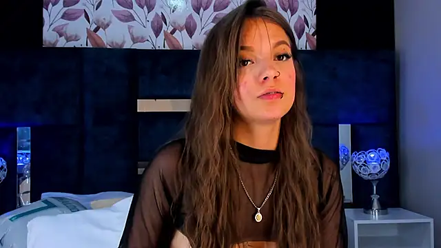 AmmyJones_ webcam