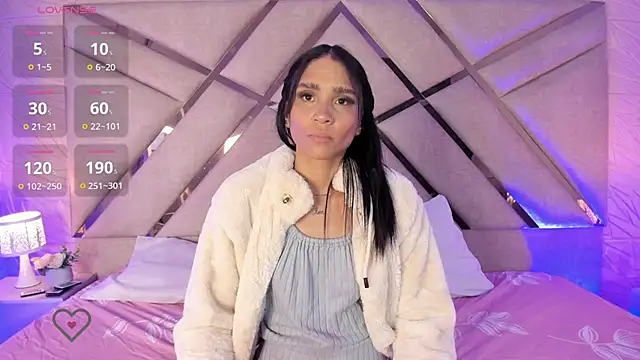 sophie_pariss (F young) - ride dildo