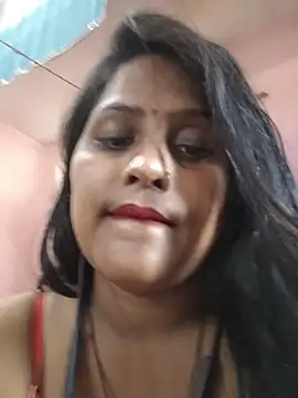 Jasmine_Januja webcam