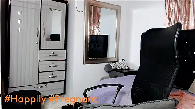 Baby_hornyJM