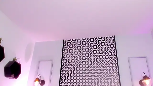 Amber_gold_ webcam