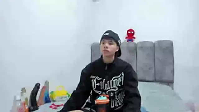 Bruno_Cruzz webcam