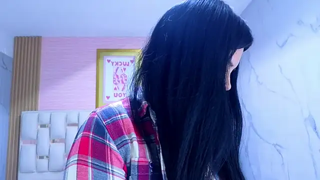 sarita_09_s webcam
