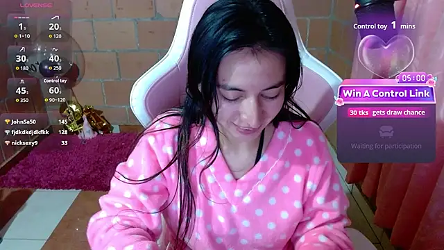 Maggie_Fox3 live cam on StripChat