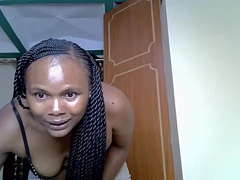 Cream_cherry3 webcam