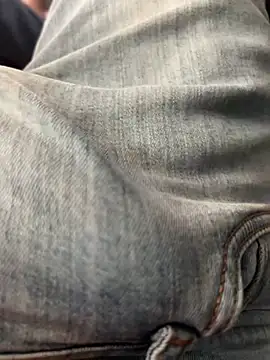 hotcuteguy_xxx1 webcam